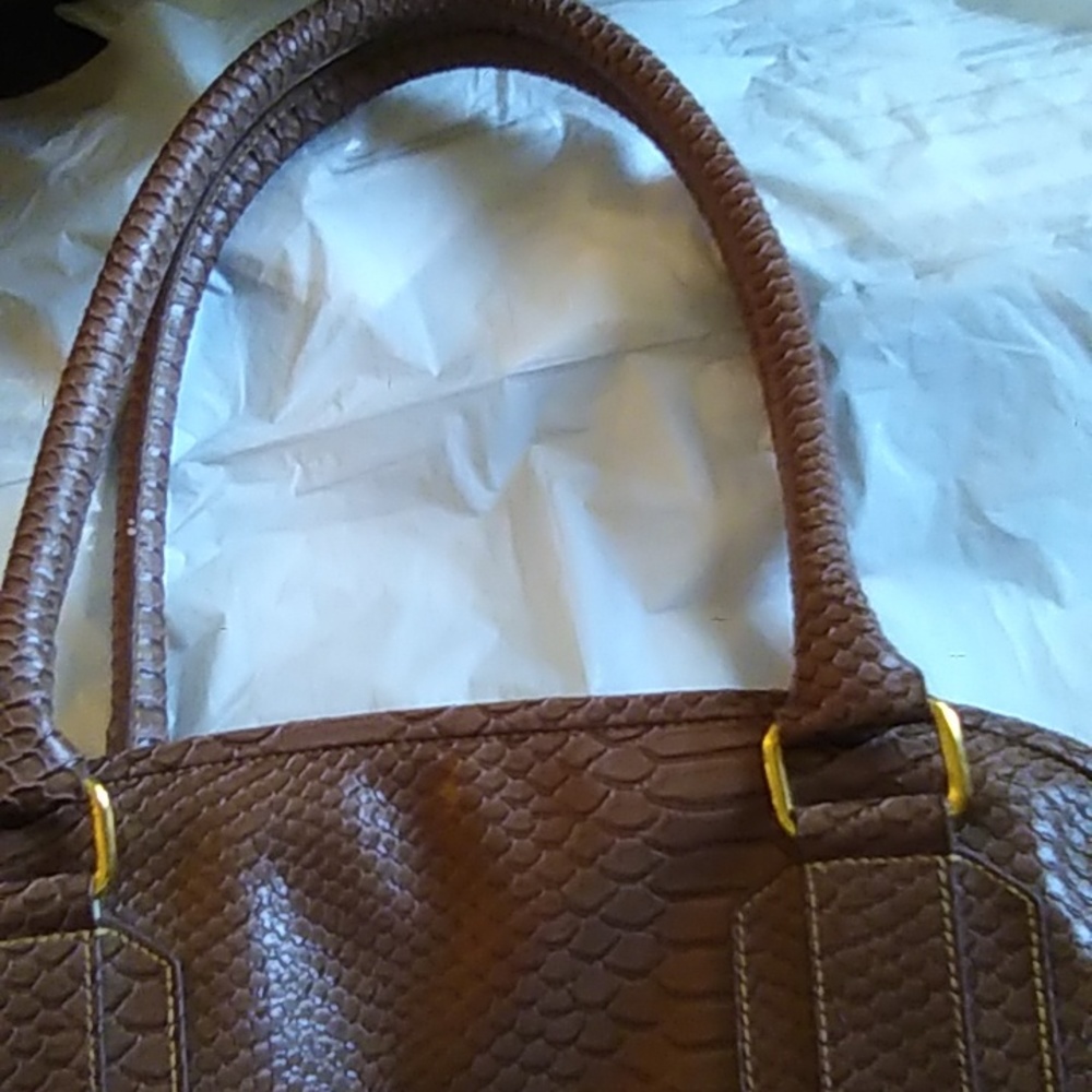 Joan River's Tote Bag - Picture 12 of 13